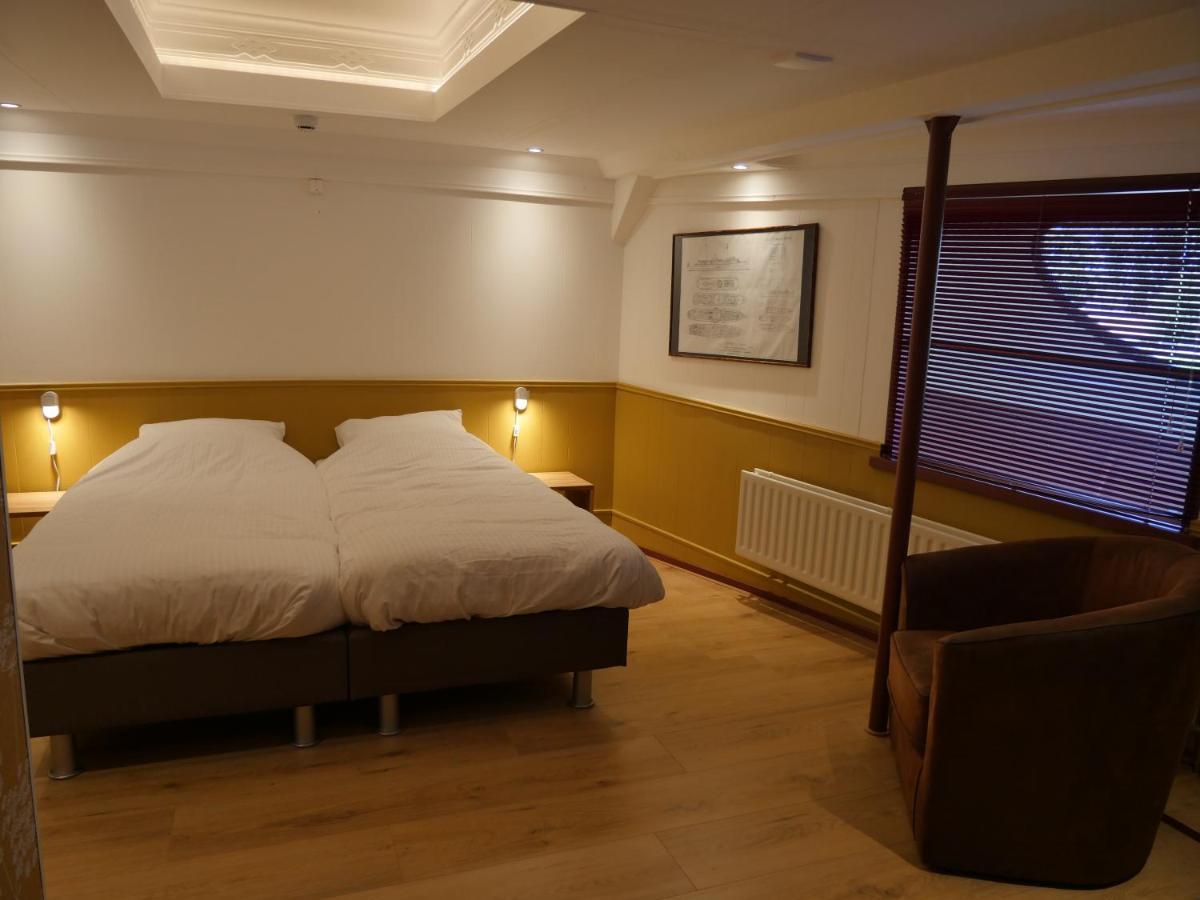 De Logeerboot Dordrecht Bed & Breakfast Dış mekan fotoğraf